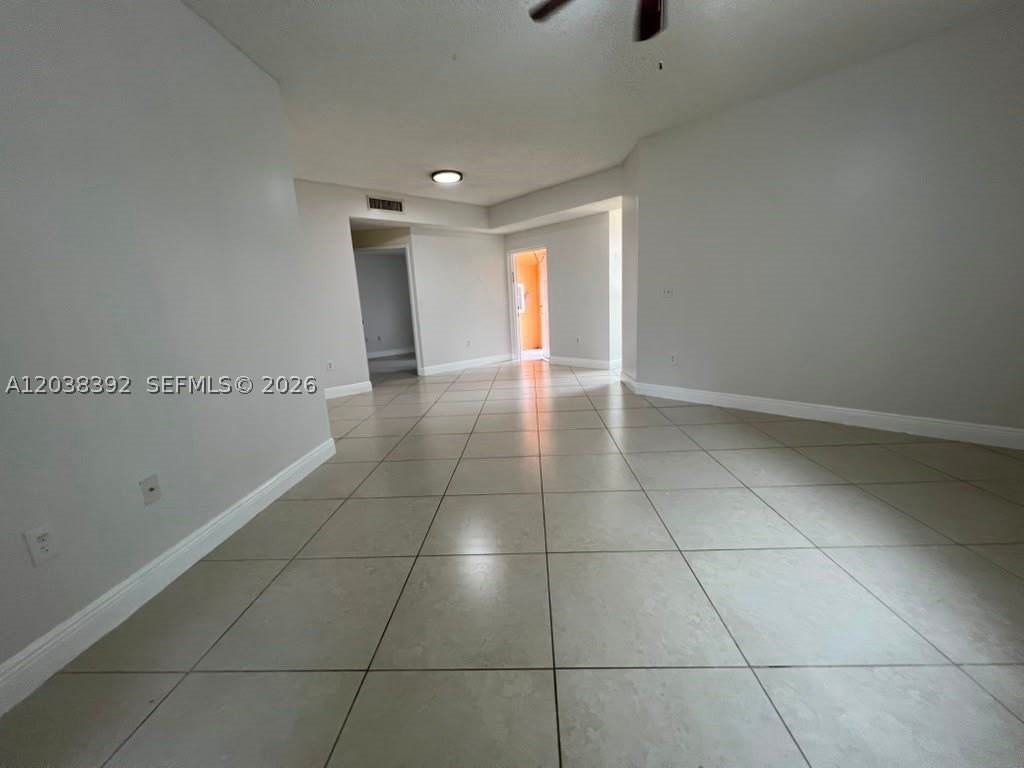 6992 Sw 39th St #I101 - Photo 6 of 50
