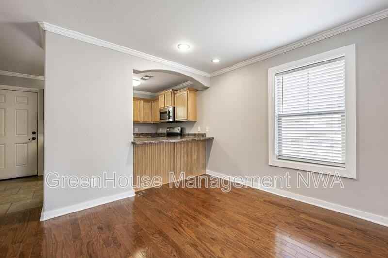 2210 Karrington Rdg - Photo 5 of 25
