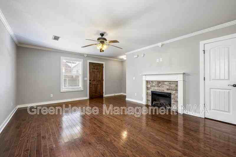 2210 Karrington Rdg - Photo 6 of 25