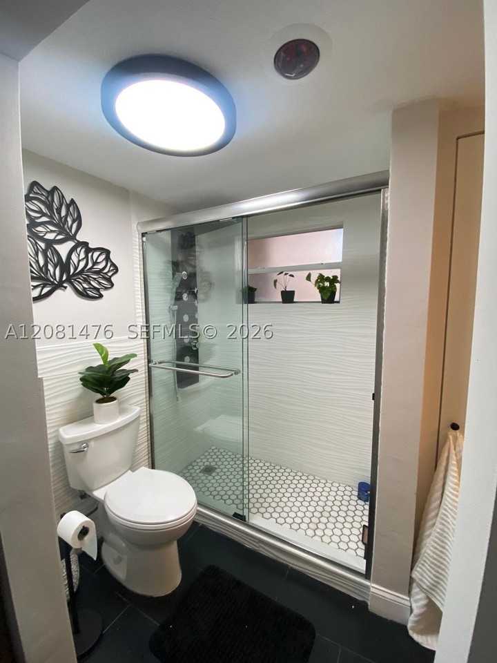 9451 Evergreen Pl #105 - Photo 7 of 11
