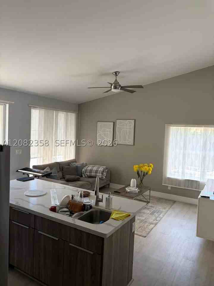 11263 Nw 51st Ter #0 - Photo 4 of 24