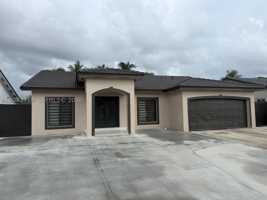 featured image of 15129 Sw 173rd Ter #1