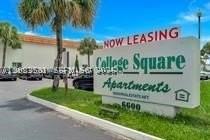6640 Sw 39th St #A1 - Photo 3 of 8