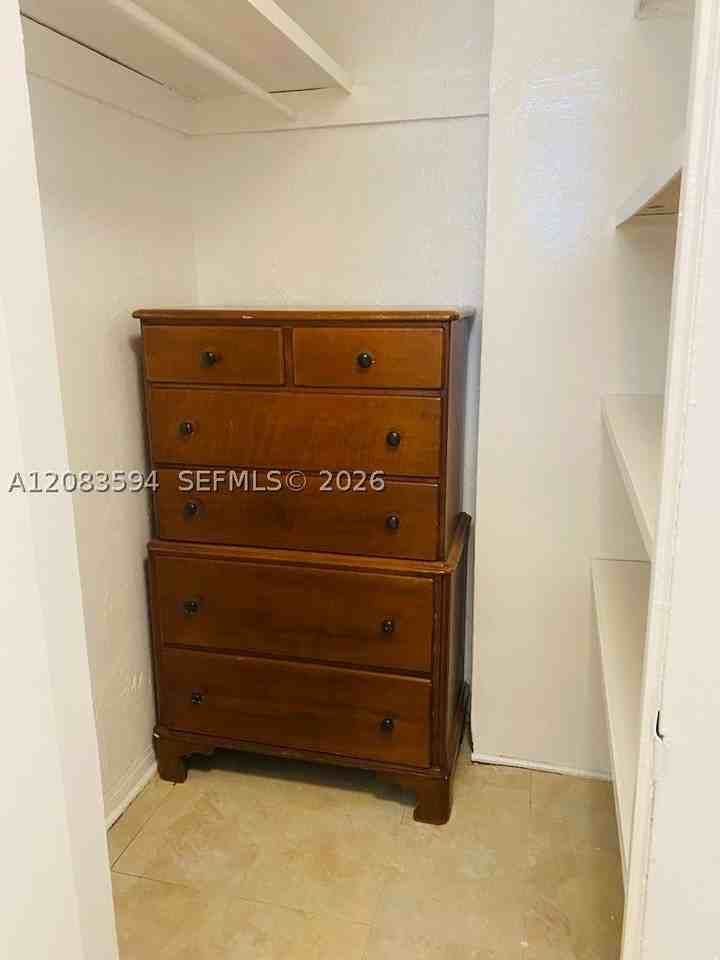220 Collins Ave #8B - Photo 7 of 10
