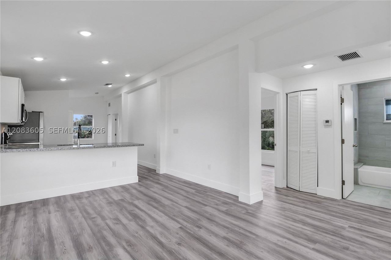 763 Nw 80th St #B - Photo 7 of 21