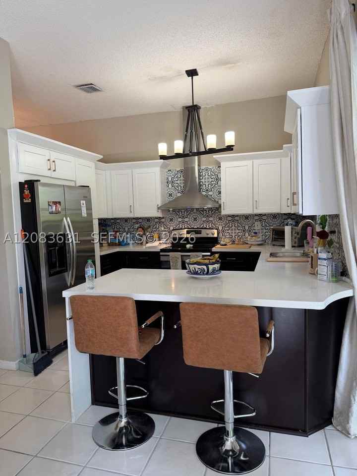 8133 Sw 163rd Pl #8133 - Photo 2 of 48