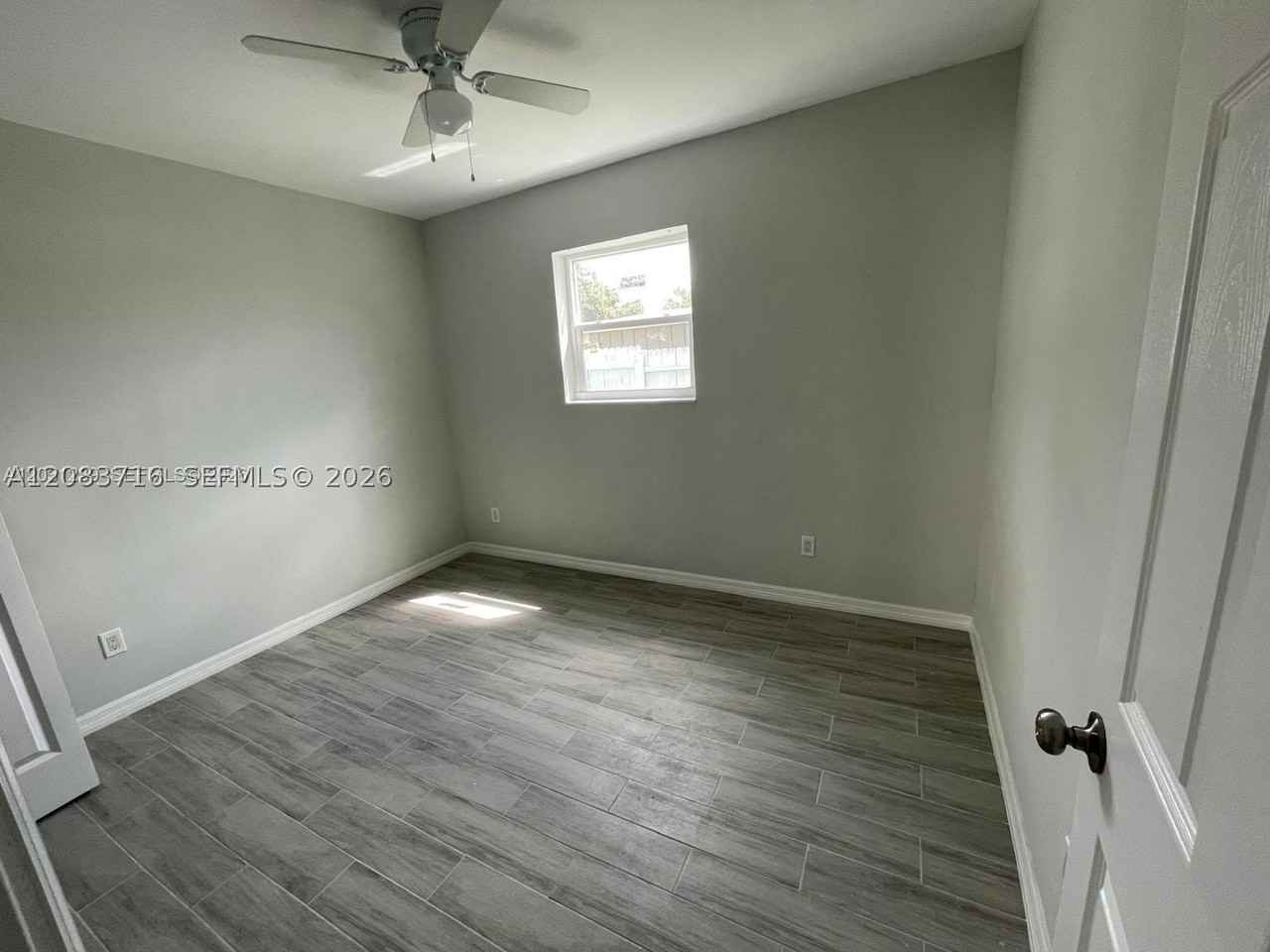 3921 Sw 31st Dr #3921 - Photo 6 of 18