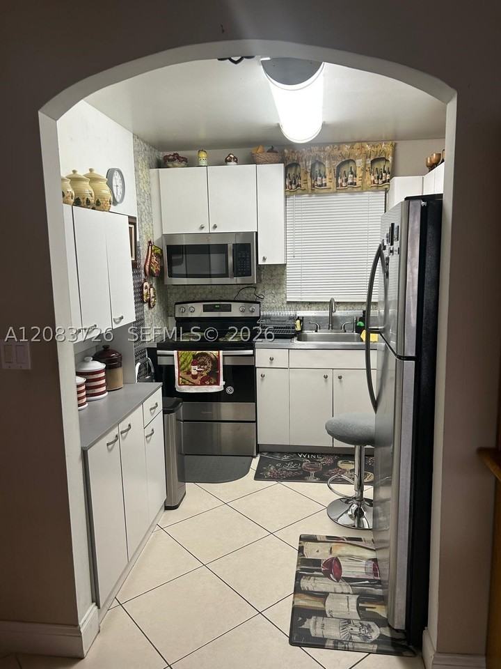 7450 Miami Lakes Dr #C104