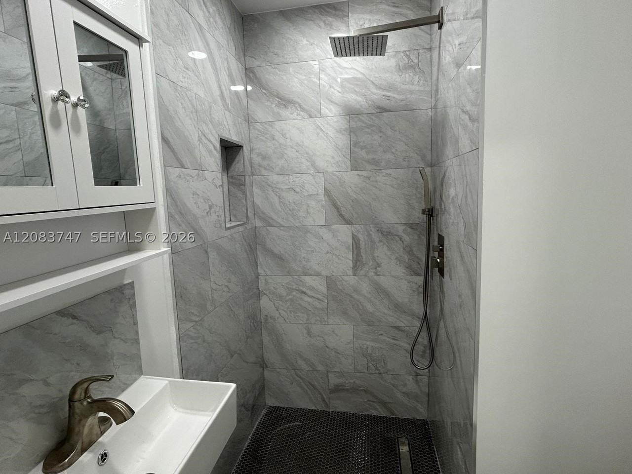 13431 Sw 9th Pl #1 - Photo 5 of 11