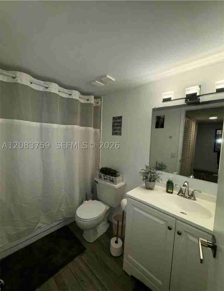 9652 W Mcnab Rd #104 - Photo 4 of 7