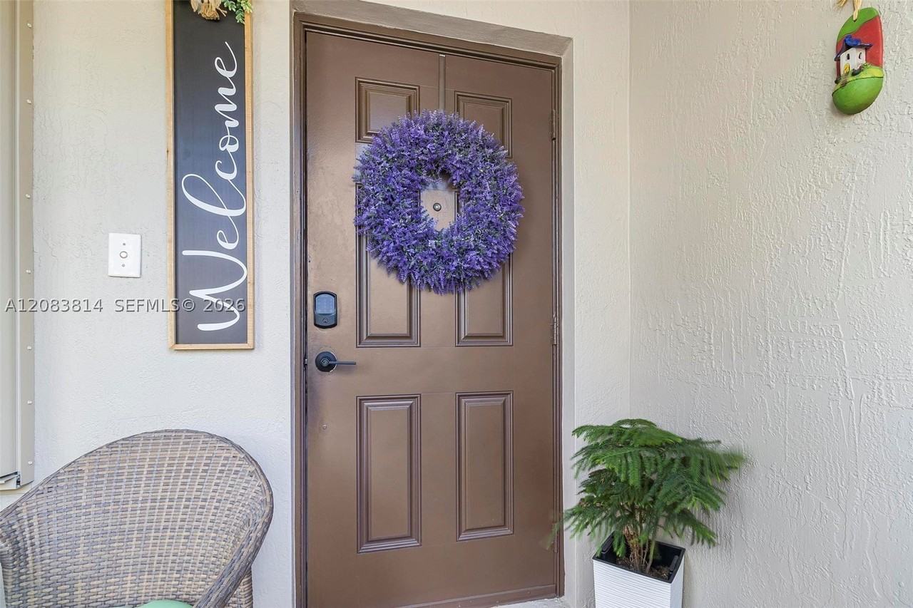 8962 Sw 225th St - Photo 2 of 28