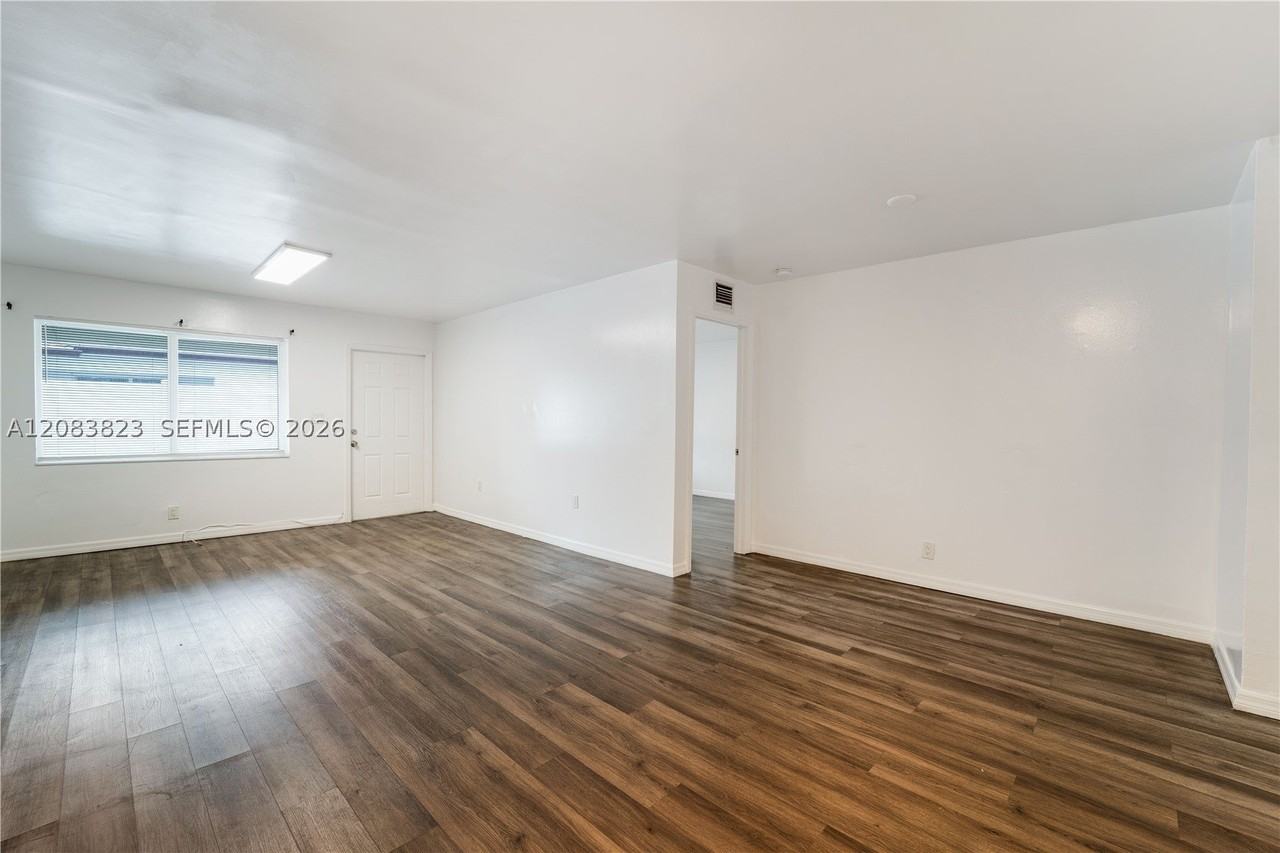 5603 Nw 27th Ct #1 - Photo 7 of 22