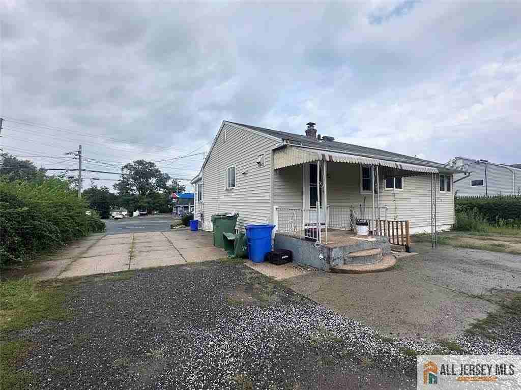 1710 State Route 27 - Photo 3 of 13