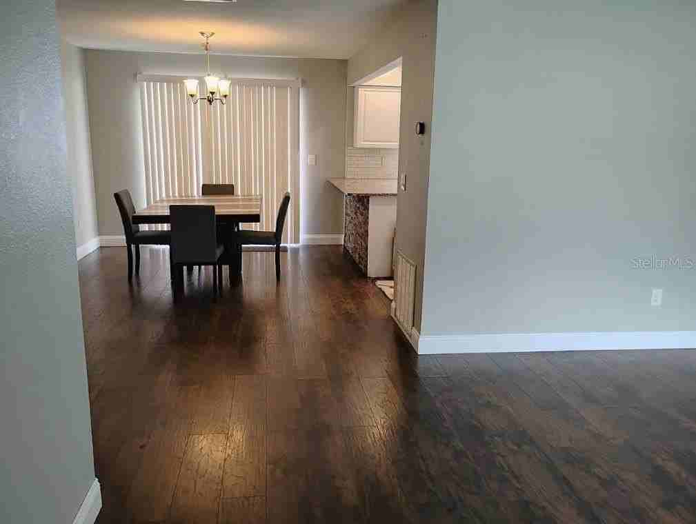 3055 Pan American Blvd - Photo 3 of 23