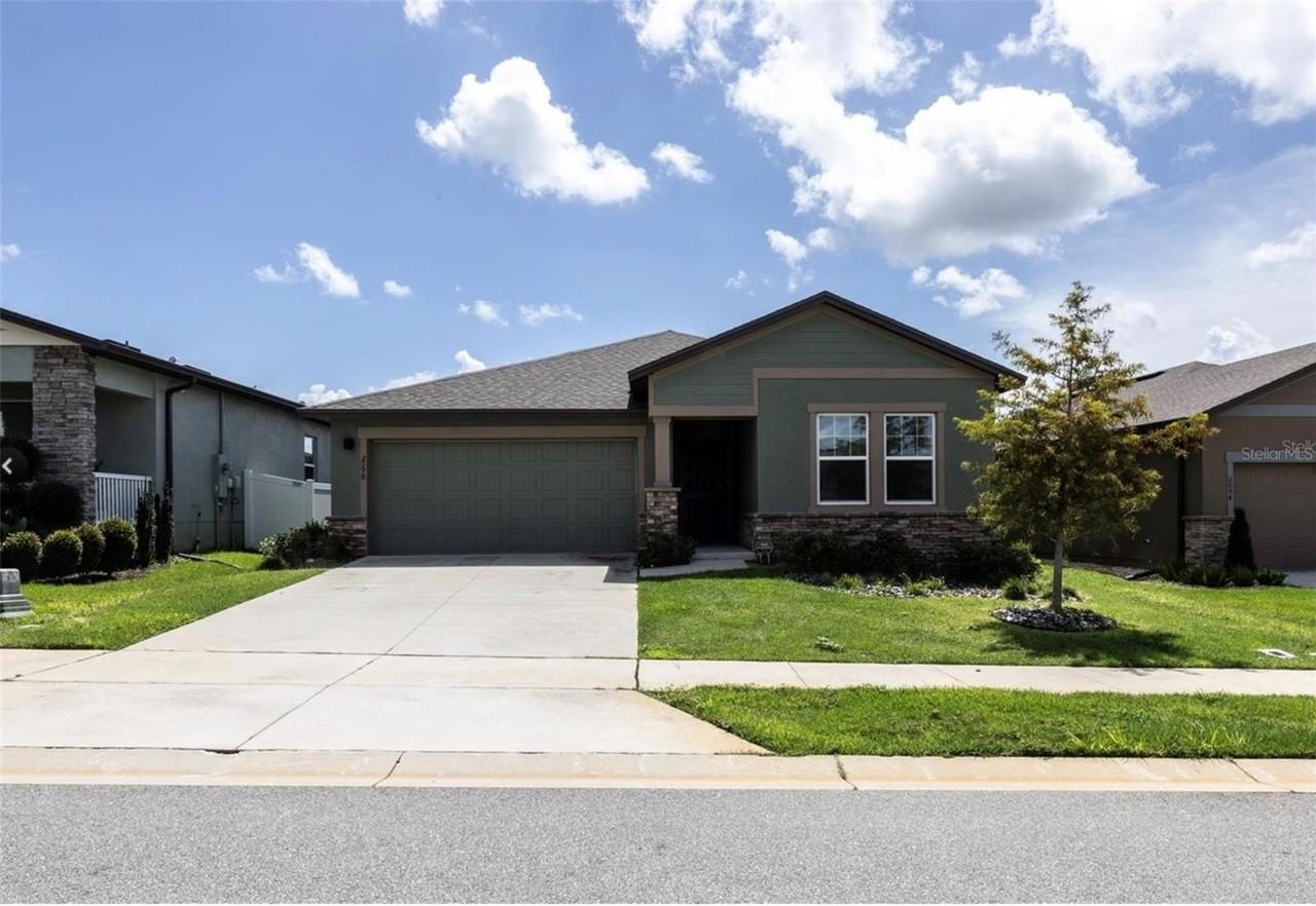2098 Huntsman Ridge Rd - Photo 4 of 27