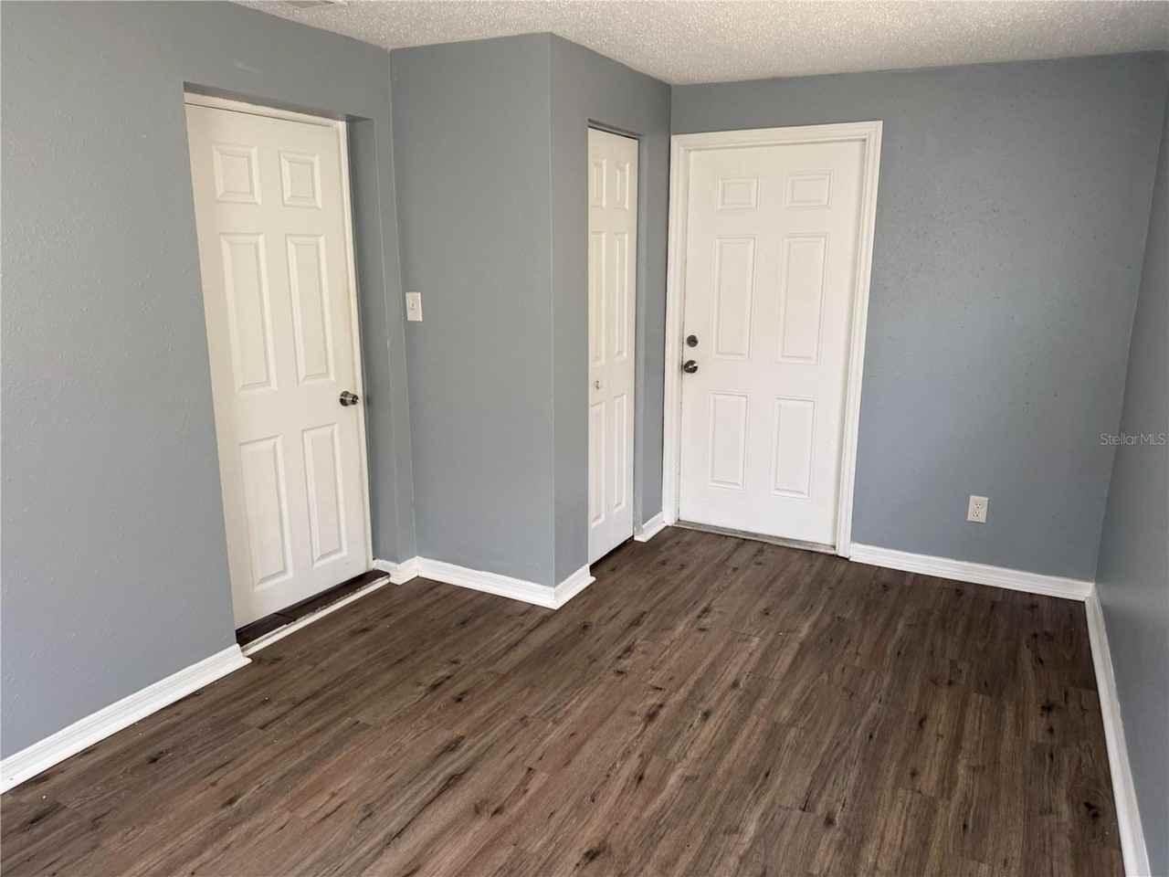 10010 Regency Park Blvd - Photo 5 of 17