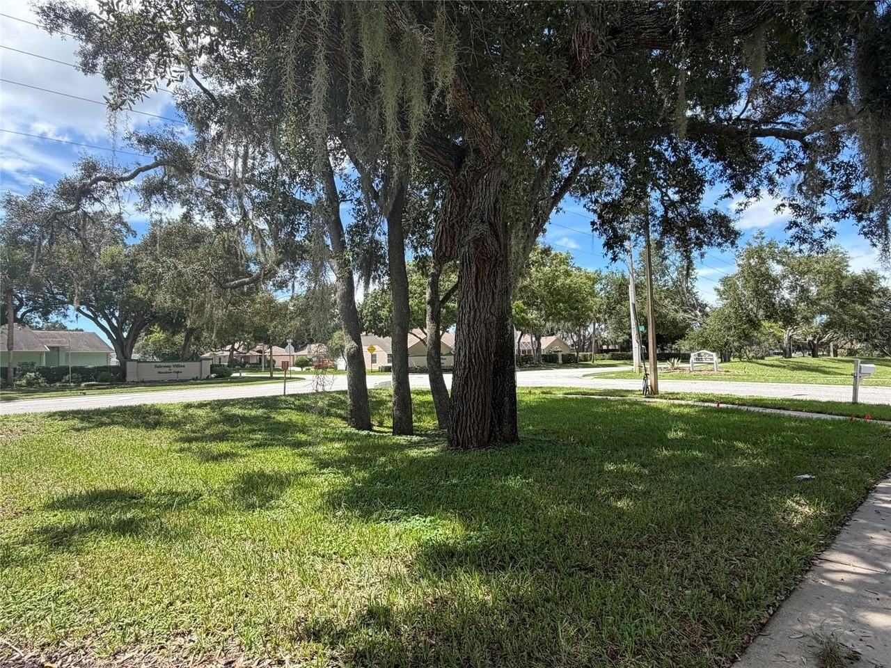 13315 Golf Ridge Pl - Photo 2 of 50