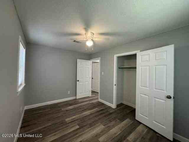 6564 Cortez Cir - Photo 4 of 24