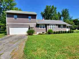 3854 S Sherman Dr - Photo 1 of 1