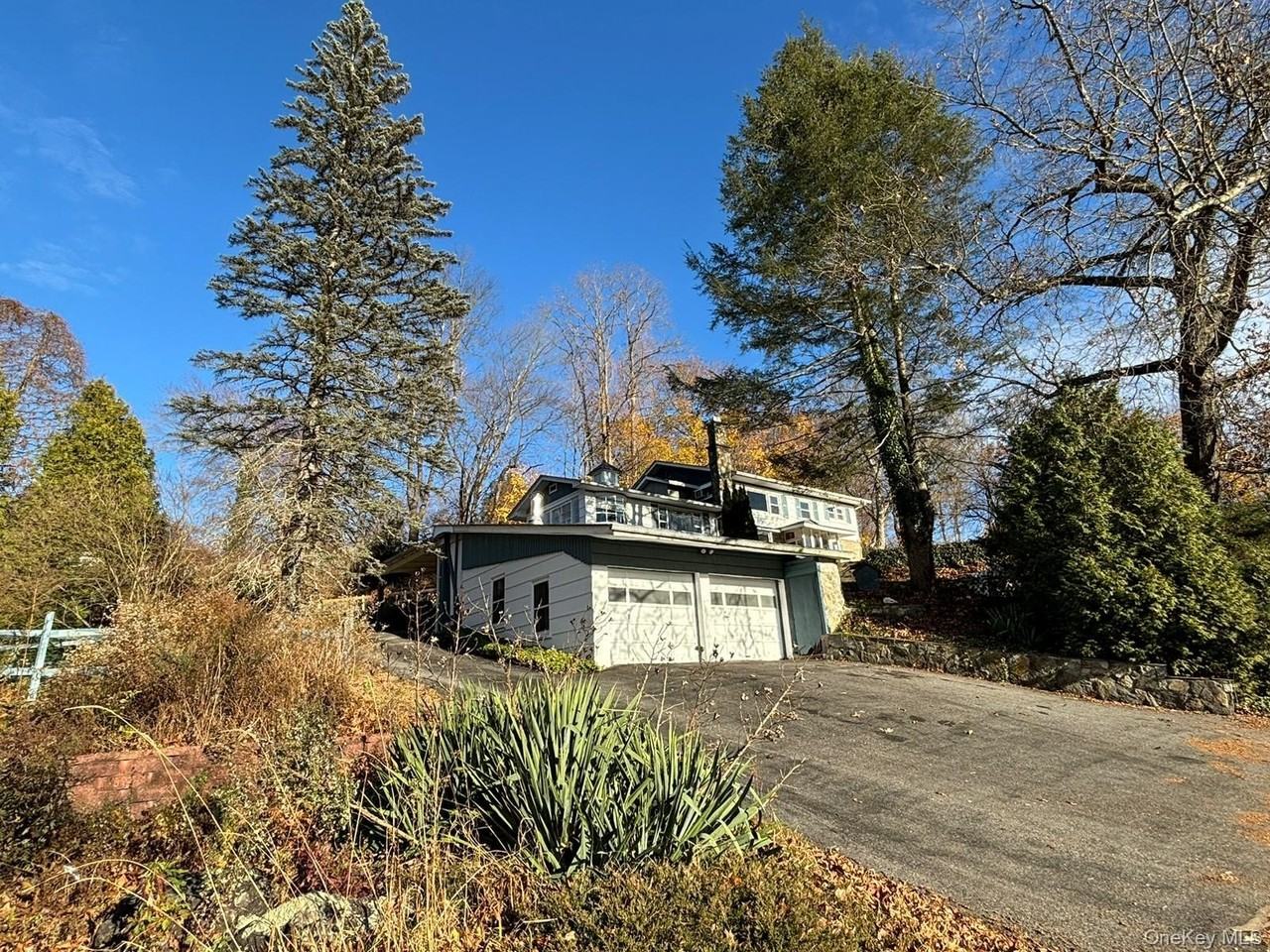 25 W Lakeshore Dr - Photo 5 of 40