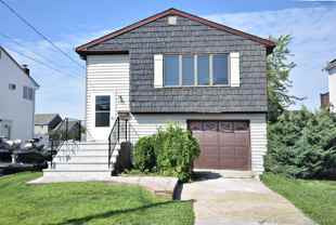 855 Surf St - Photo 1 of 1