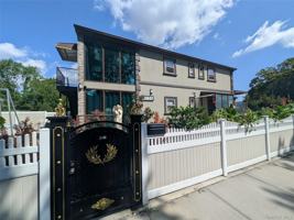 featured image of 5056 Utopia Pkwy