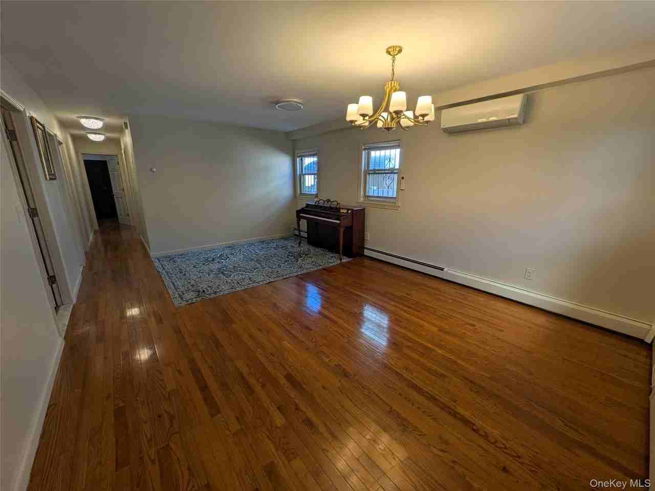 5056 Utopia Pkwy - Photo 7 of 32