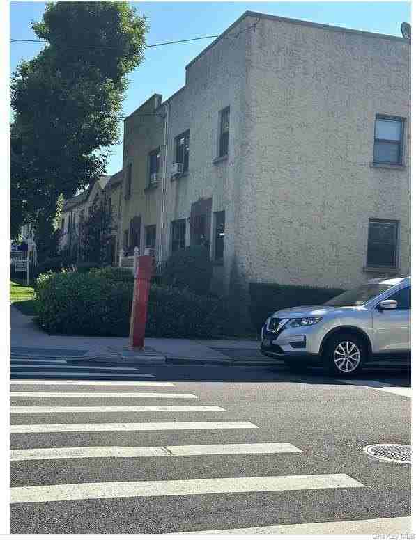 25704 Hillside Ave #1 - Photo 3 of 3