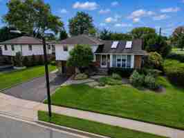 featured image of 79 Plymouth Rd