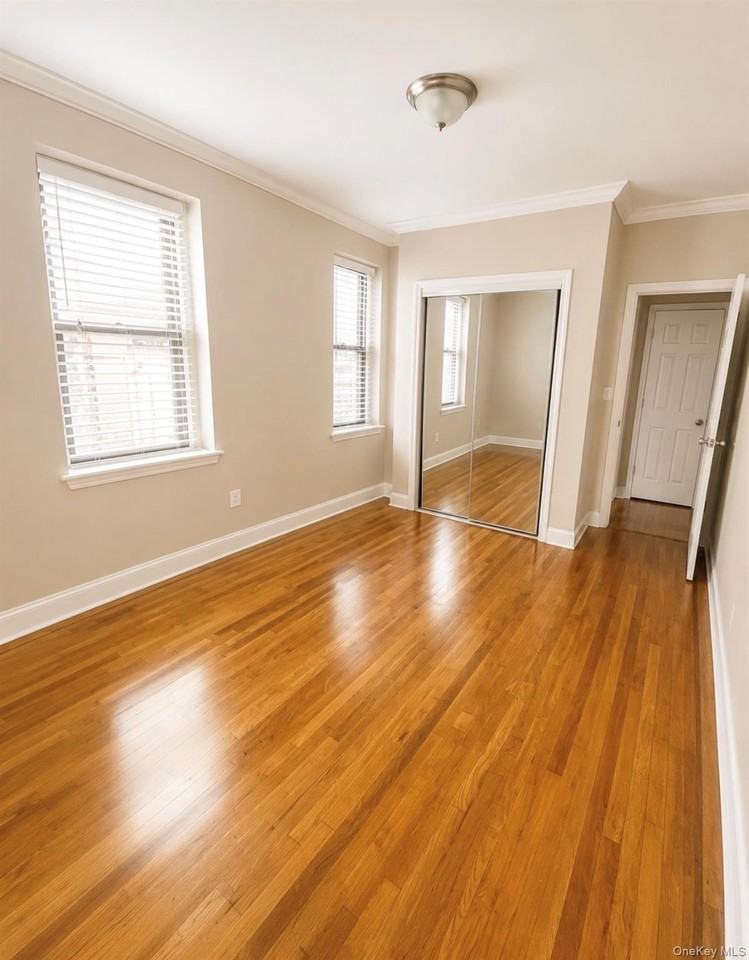 3721 80th St #2I - Photo 6 of 9