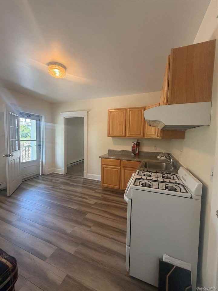85 Babbitt Rd #2 - Photo 4 of 7