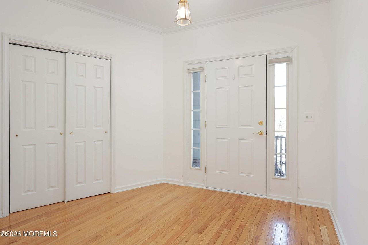 16 Jensen Ct #1780 - Photo 3 of 24