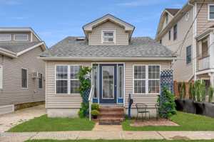 featured image of 203 2nd Ave