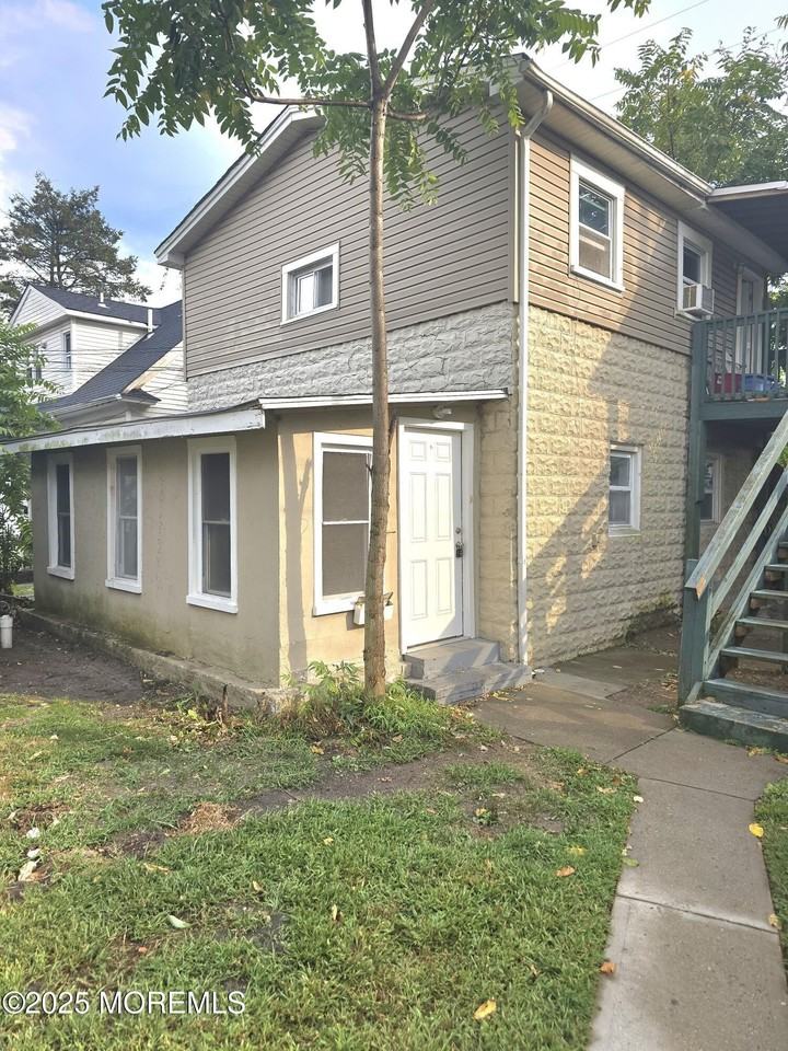 316 8th Ave #7 - Photo 6 of 6