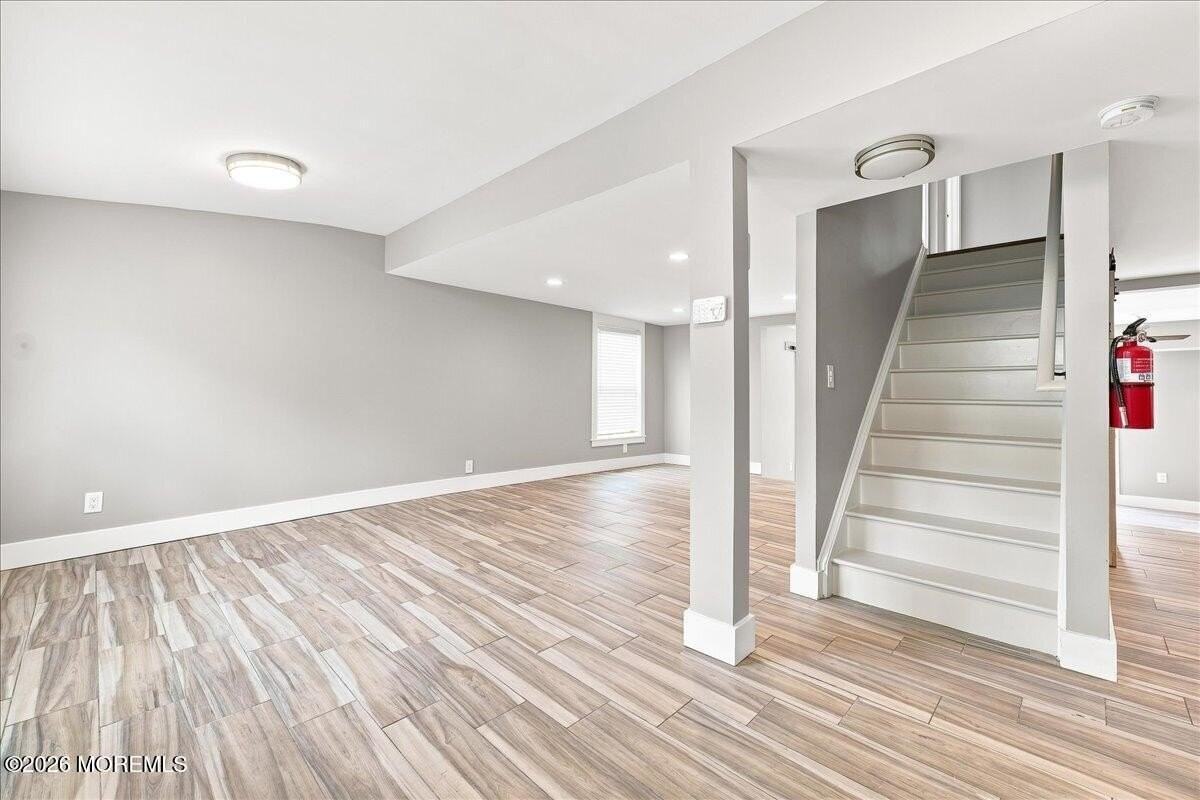2978 Shafto Rd - Photo 4 of 38