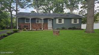 8 Oak Leaf Ln - Photo 1 of 1