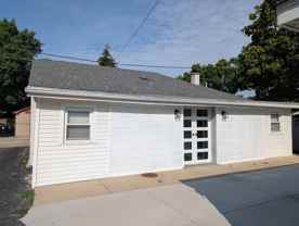 931 Dunlop Ave #COACH - Photo 1 of 1