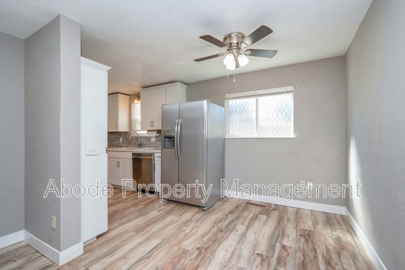136 S Lincoln Ave - Photo 6 of 16