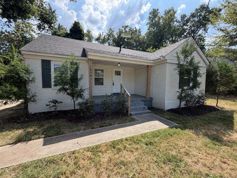 1473 Oberle Ave - Photo 3 of 26