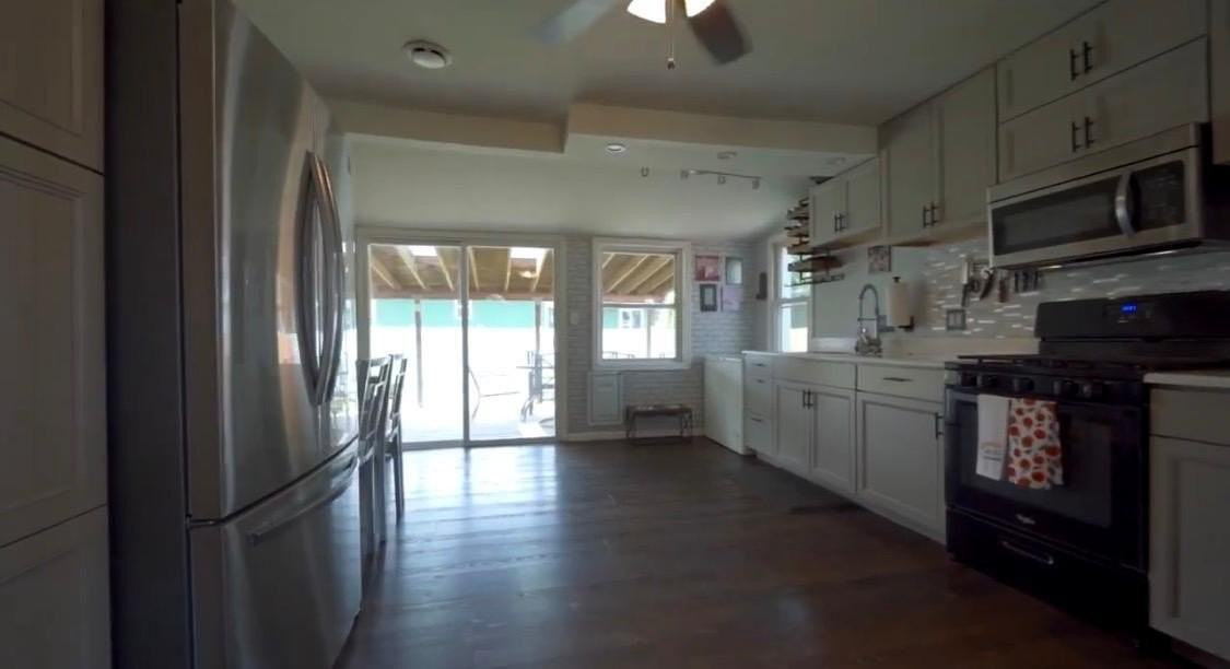 2303 Sweetbriar St - Photo 6 of 10