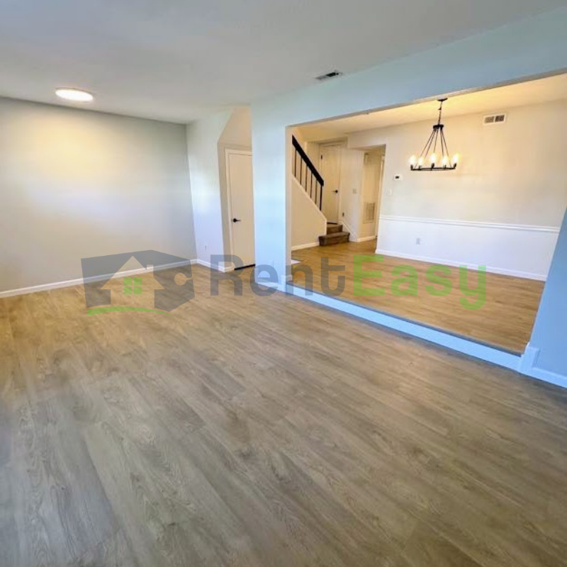 766 Biltmore Dr - Photo 3 of 34
