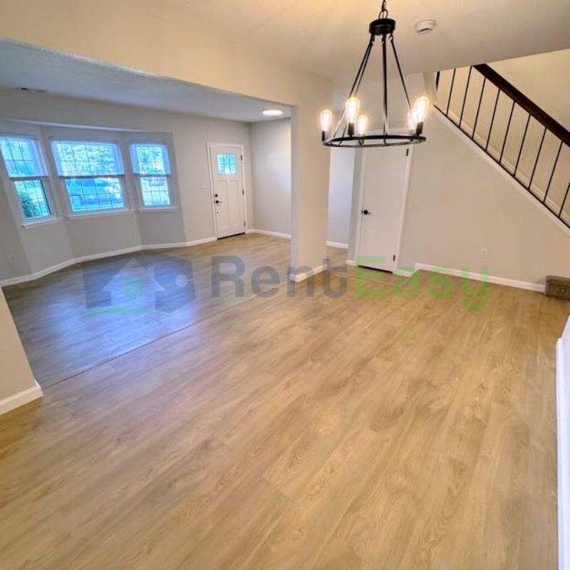 766 Biltmore Dr - Photo 4 of 34