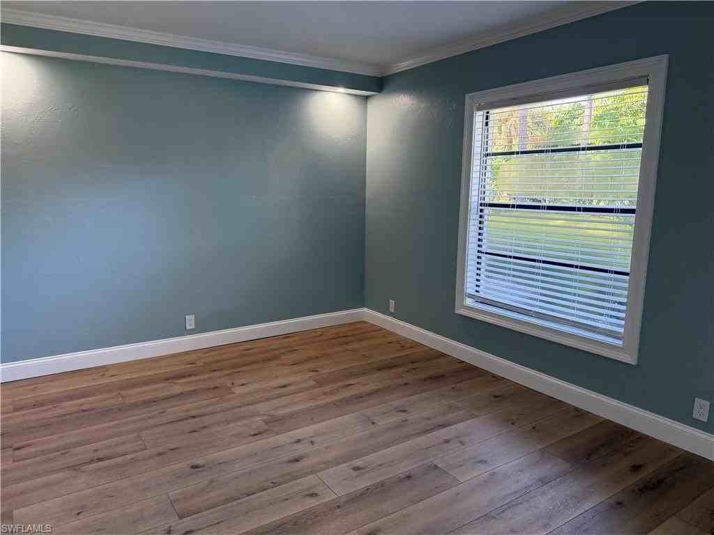 1733 Courtyard Way #104 - Photo 5 of 16