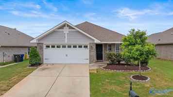 featured image of 127 Ardsley Dr