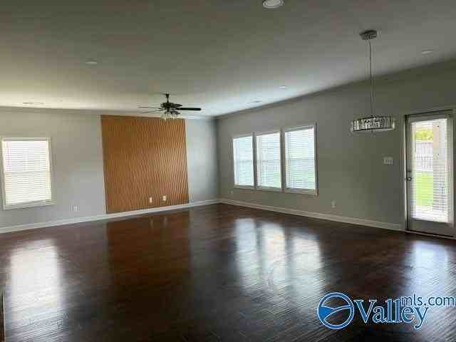 423 Fern Terrace Drive - Photo 4 of 19