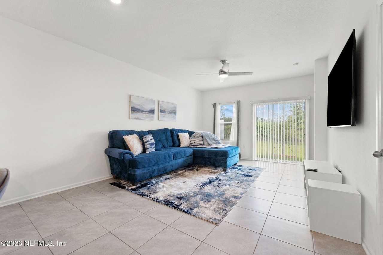 9049 Gifford Dr - Photo 4 of 24