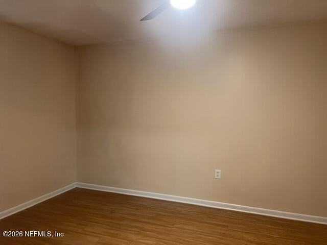 305 W Washington St - Photo 7 of 11