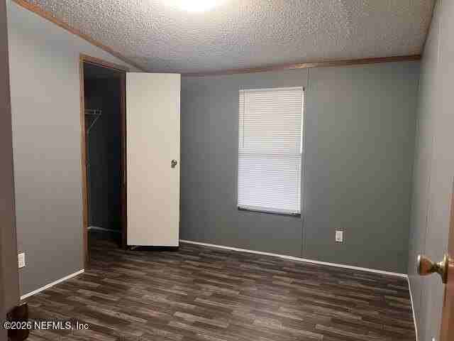 19070 Nw 49th Pl - Photo 5 of 11