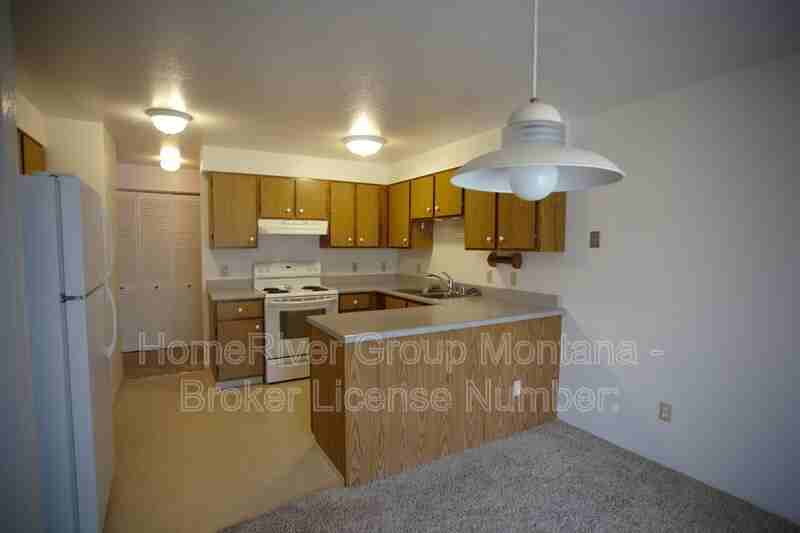 2720 Crystal Ct #1 - Photo 2 of 15