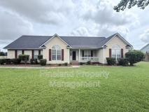 102 Louise Dr - Photo 1 of 1